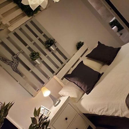 Small And Cozy Rooms - G Valencia Exteriör bild