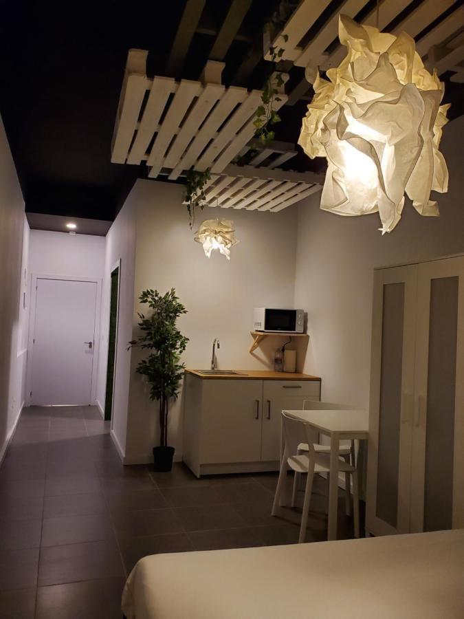 Small And Cozy Rooms - G Valencia Exteriör bild