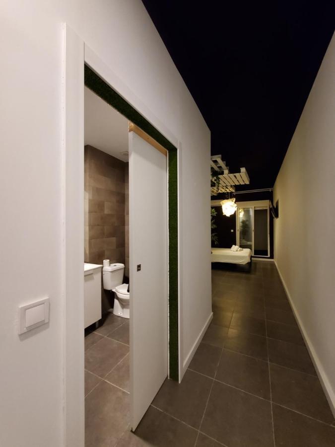 Small And Cozy Rooms - G Valencia Exteriör bild