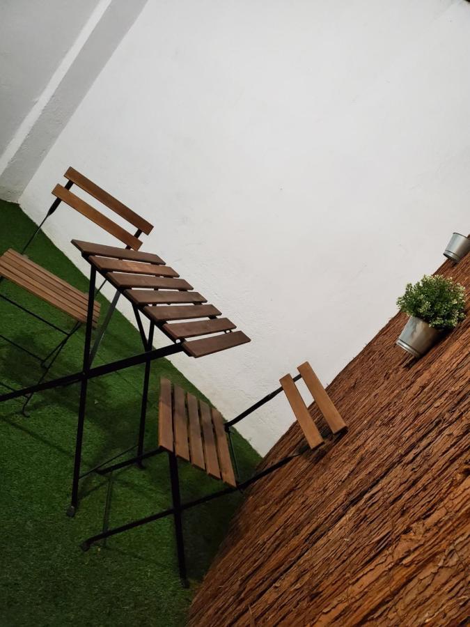 Small And Cozy Rooms - G Valencia Exteriör bild