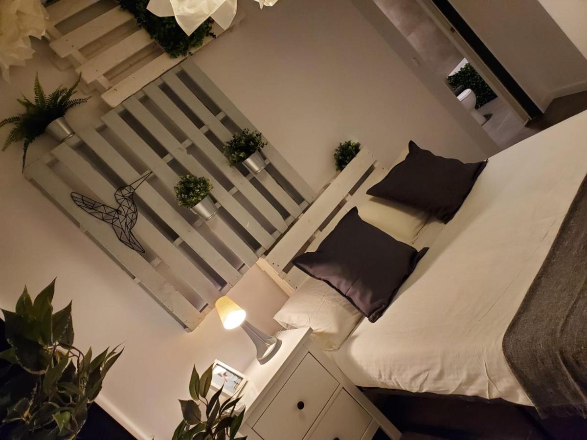Small And Cozy Rooms - G Valencia Exteriör bild