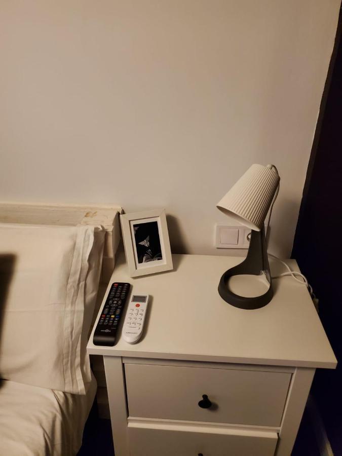 Small And Cozy Rooms - G Valencia Exteriör bild